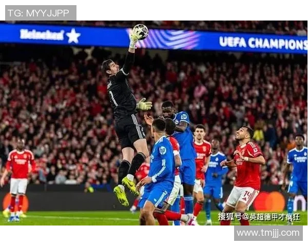 德甲激战尤文图斯逆转本菲卡全场沸腾精彩瞬间回顾